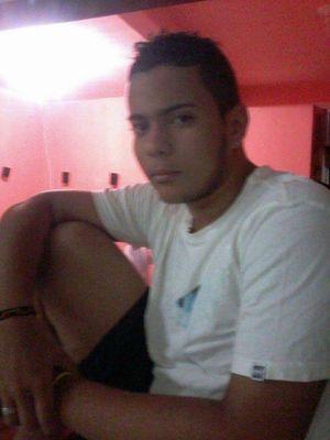 Calasans321's profile picture. 