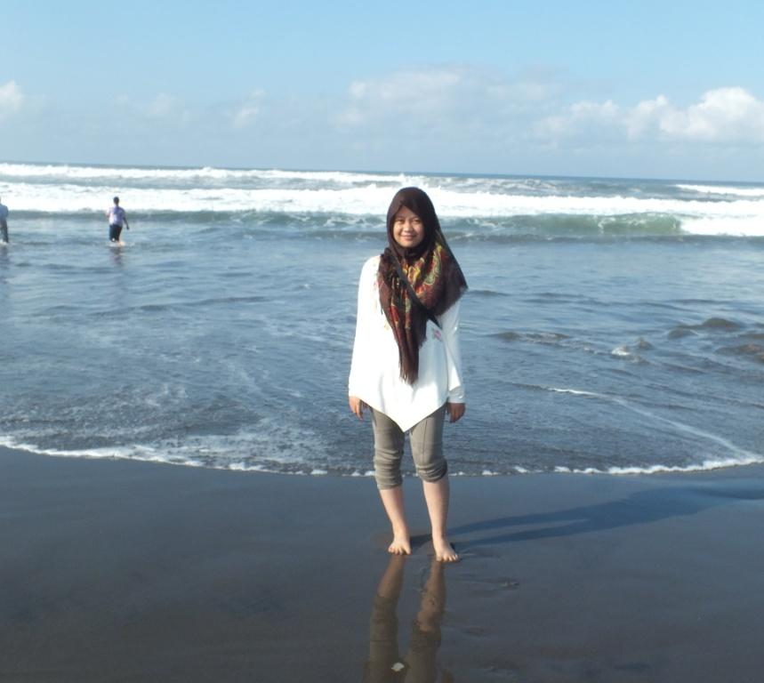 Citra| 21 mei 1999 | SMAN 5 Karawang | X MIA 2