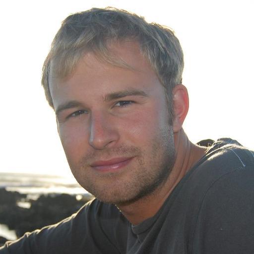 Marine scientist, spatial ecologist, & shark researcher. Research Fellow @BiolSciUWA, PhD from @MurdochUni, MSc from @UPTuks. He/him.