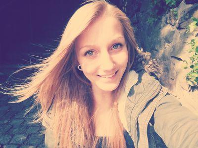 Selina✌
14 :3
Vergeben ♡!
Julian*-*♡ILoveYou!♡
Hab die tollsten Freunde *-*♡!
LoVe_YoU❤❤
Weltallerbeste Freundin~Anabel
Lieb Fotografieren
Tiere~