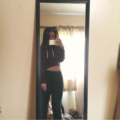 gzeyila's profile picture. 