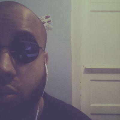 yawe_R's profile picture.