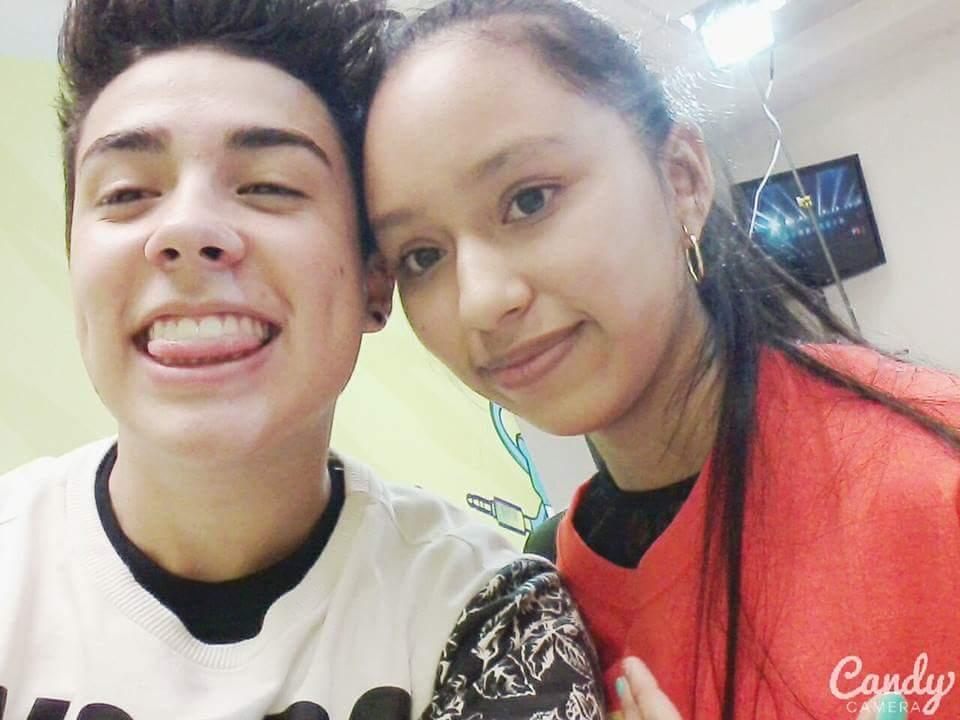 AngiehItzel's profile picture. One Direction+JuanpaZurita+Mario Ruiz+5SOS+Austin Mahone+Mario Bautista+Becky G+Urband5=MY LIFE 3 ^_^ :* /BAUTISTER #SIEMPREJUNTOS ❤✌./ Paisana ❤❤❤