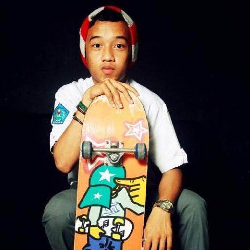 Rahmat_GGWKZ's profile picture. Gua orangnya lucu ajah.. Yg penasaran follow ªĴäª mention follback «