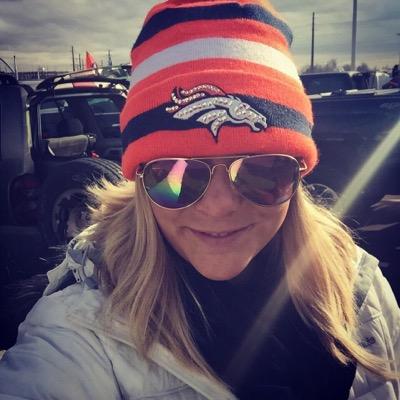 brandi_carlson's profile picture. 
