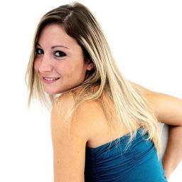 Prenez le temps comme il vient, le vent comme il souffle, la femme comme elle est. Mes meilleurs Tweets dans les FAVORIS.
