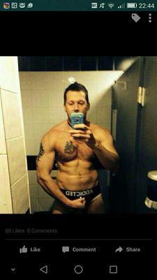 waynejanisch1's profile picture. 