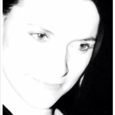 Planneur stratégique Brand Manager Head of Naming Global Brand and Content @Orange
Photographe - Architecte d’intérieur et décoration