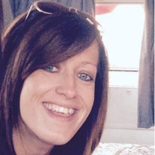 FflurAneira's profile picture. 