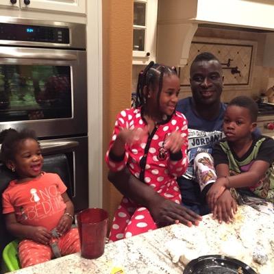 sagana7's profile picture. 