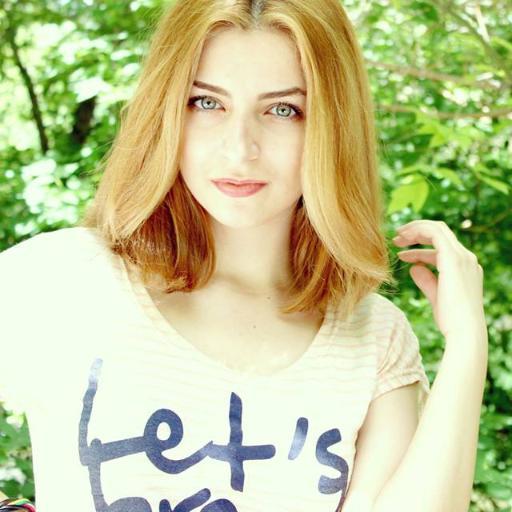 LinaNick1's profile picture. Salut! Je suis Lina.J'adore ecouter de la musique surtout rap.Mes chanteurs preferes sont Stromae et K-Maro))