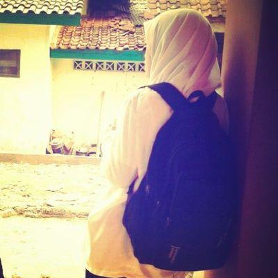 DindaAyuTrsnwt's profile picture. Persib Dulu Baru Kamu