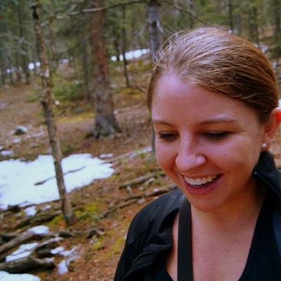 ecomp10's profile picture. You're never fully dressed without a smile