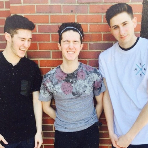 I PROMISE YOU OUR VIDEOS WILL MAKE YOU LAUGH ---  http://t.co/rq8Q21I7ln @adambongo @nick_thehat @nolanemme