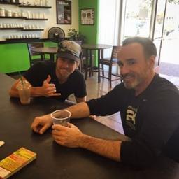 allshookupoxca's profile picture. 