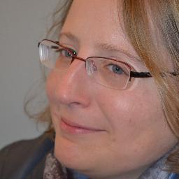 raucqgeraldine's profile picture. Schtroumpfette à lunettes #bieres #social ; #media, #tourisme