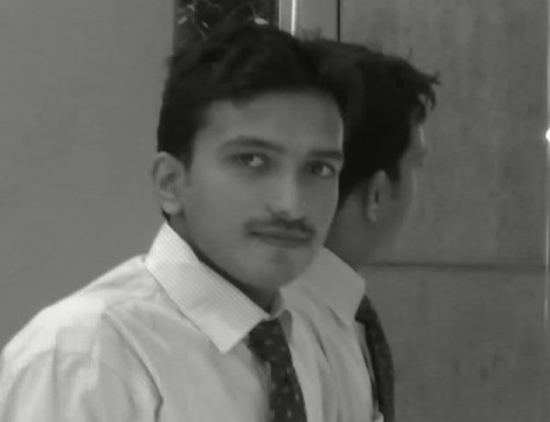 suneeshes777's profile picture. 