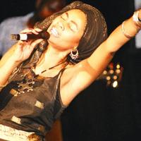 Yaz Alexander (@yazalexander) Twitter profile photo