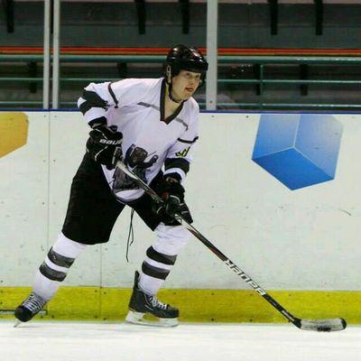 joshuabsmith10's profile picture. 