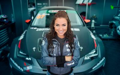 bus_edi's profile picture. Lotus Ladies Cup Champion 2011, 2012   http://t.co/bltGwEfsHp