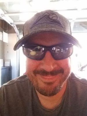 tompetray's profile picture. I made some stuff.