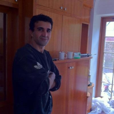 siavash053's profile picture. 