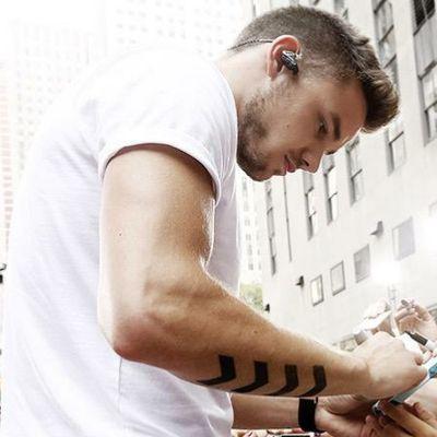 ipaynosaved's profile picture. 