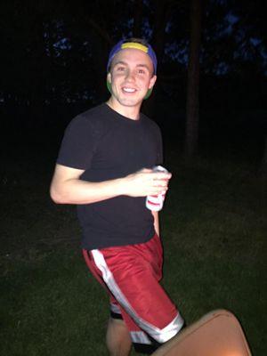 E_Campbell321's profile picture. Pitter-patter, let's get at 'er