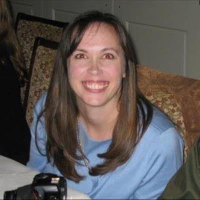 JulieEPollitt's profile picture. Food blogger. 🍳 Join me as I share easy recipes to help simplify life.