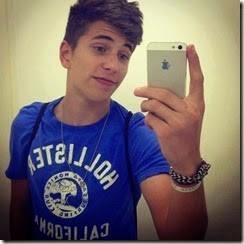 carlos189014's profile picture. 