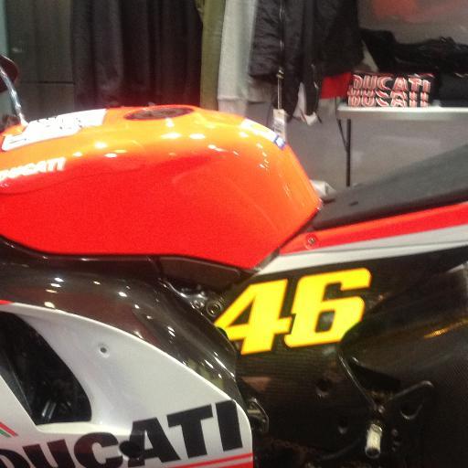 valevola's profile picture. 