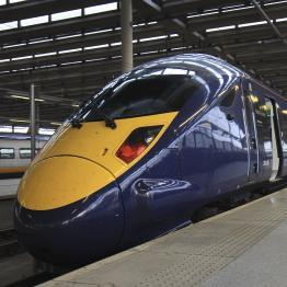 busterminal1's profile picture. 宗谷バスから、琉球バス交通までフィールド全国区。SFC,JGC会員。乗り物全般が好き。旅先では地方紙を読み、地元ＡＭラジオを聞きながらレンタカーに乗れば旅情を満喫できる安上がり中年。 地方のバスターミナルでその土地の路線図を見ながら、バスを待つのが好き。おすすすめは盛岡ＢＴと、名護ＢＴ。