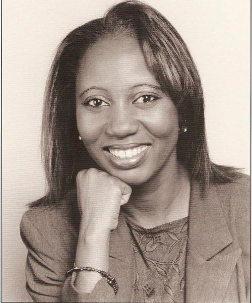 Real Estate Mogul! Serving celebrities, athletes, musicians, savvy investors and your neighbor next door. Christian, professional, entrepreneur at its best.