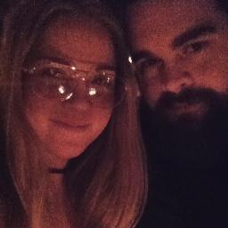 LaufeyLau's profile picture. 