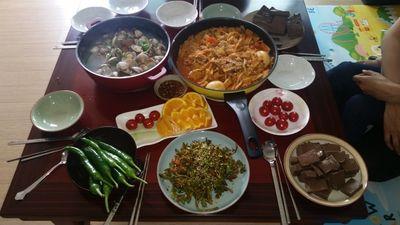 volkey111113's profile picture. 가장 행복한 시간^^