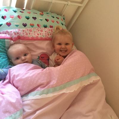 Angelawade's profile picture. 