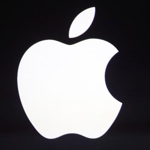 apple_liveblog's profile picture. While original reporting dies, liveblogs live forever.