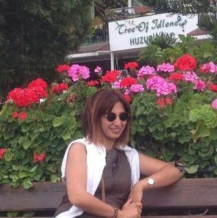 deryaelik's profile picture. 