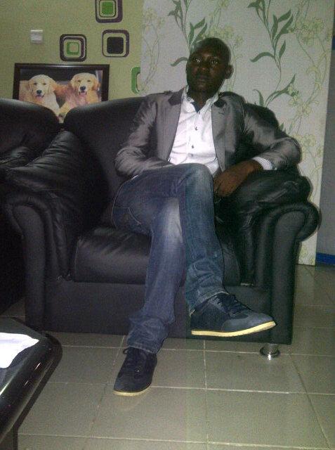 Visual Act. Unity through Entertainment. AGN.....Progress!! & the show must go on!