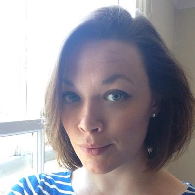 Ruth_B_T_'s profile picture. Curieuse voyageuse | Lawyer | Amateur wine enthusiast | 48%