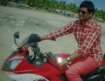 trimurthulu16's profile picture. 