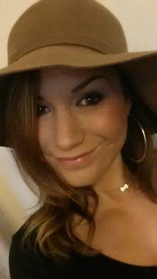 ninouch29's profile picture. Living the dream.