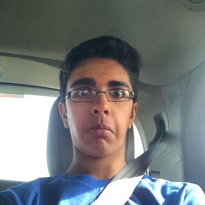 humza_hasan_'s profile picture. St Charles North