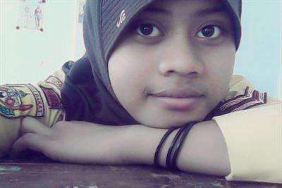 AliyahViners19's profile picture. ~Nama:Aliyah
~T.tanggal lahir:Indramayu 19july2000
~Zodiac:Cancer
~Alamat:Jln.raya tukdana Kab.indramayu...