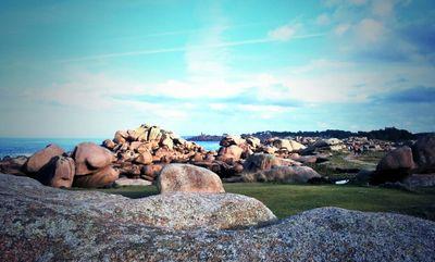 Le fabuleux site naturel costarmoricain : La cote de Granit Rose.