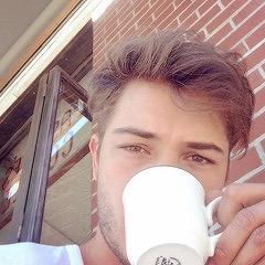 franciscoRPGKIL's profile picture. bb fait doucement, oui fait doucement