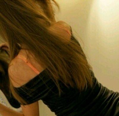 ‏‏‏انا عندي شخص واحد لمـاا يغيب ادرك معنىّ,مـاا أقدر بـدونك,فعلياً .