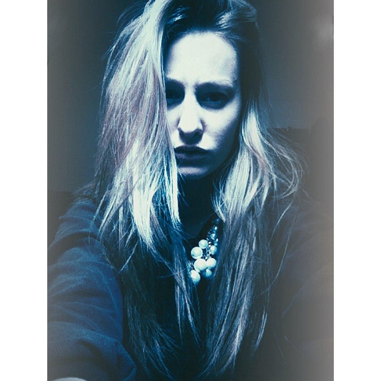 voisinju's profile picture. Insta: vsnjulie
Snap: vsn.julie