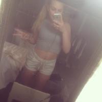 Evelina Andersson (@02el15) 's Twitter Profile