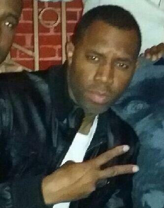 GDixonRaw's profile picture. Single father, funny comedian, and Master Barber at the funniest shop in America.